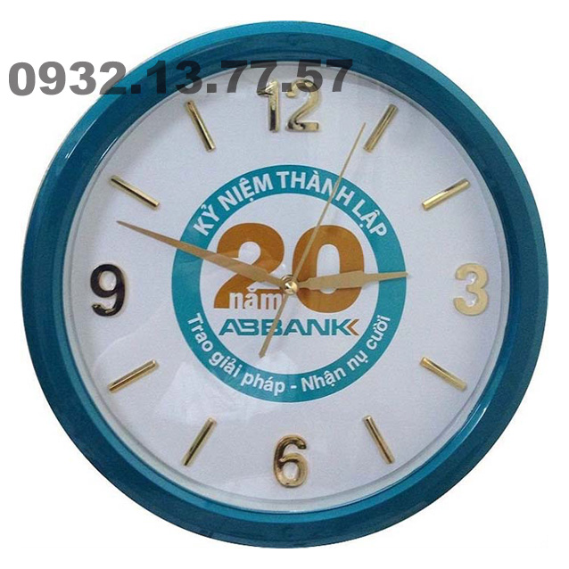 đồng hồ in logo quà tặng